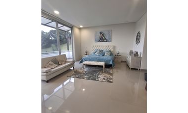 Casa lote para venta de 5600 metros la Vega