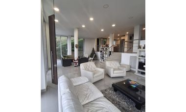 Casa lote para venta de 5600 metros la Vega