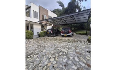 Casa lote para venta de 5600 metros la Vega