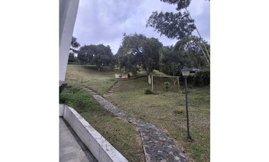 Casa lote para venta de 5600 metros la Vega