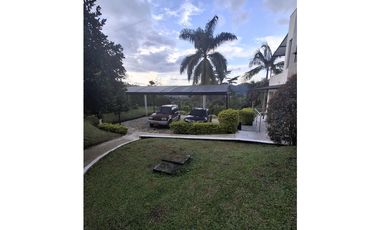 Casa lote para venta de 5600 metros la Vega