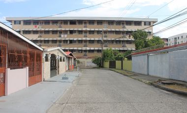 Se Alquila casa en pueblo nuevo Av La pulida