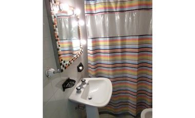 DOS AMBIENTES CON DEPENDENCIAS EXTERNO CON BALCÓN