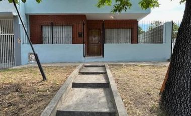 Casa en venta en Wilde