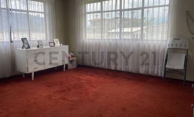 Para constructores amplia propiedad de venta en el Valle de los Chillos