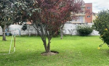 Para constructores amplia propiedad de venta en el Valle de los Chillos