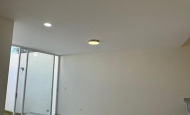 CASA NUEVA EN VENTA EN CONDOMINIO AL SUR PONIENTE DE AGUASCALIENTES