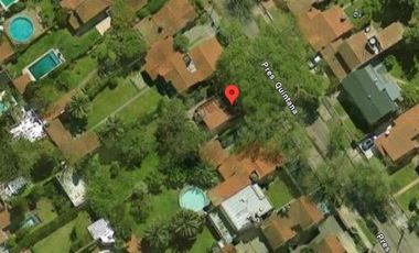 Casa en venta - 2 dormitorios 1 baño - Cochera - 120mts2 - Adrogué, Almirante Brown
