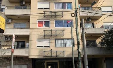 Departamento VENTA - 1 dormitorio 1 baño - 37mts2 totales - Moron