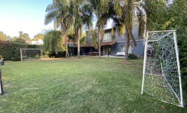 Casa en  alquiler anual