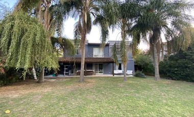 Casa en  alquiler anual