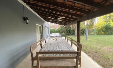 Casa en  alquiler anual