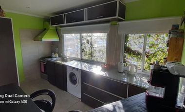 Casa en venta - 5 dormitorios 3 baños - 140mts2 - Ringuelet