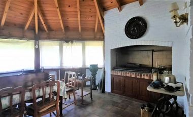 Importante Chalet sobre Avda del Libertador en Pinamar