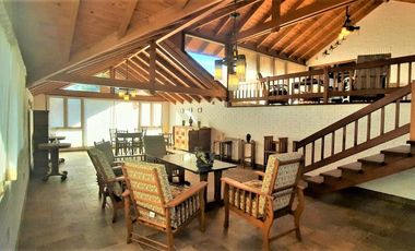 Importante Chalet sobre Avda del Libertador en Pinamar