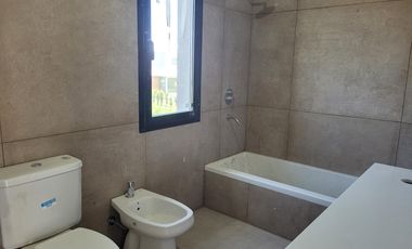 Puertos - Acacias | Venta | Casa a estrenar de 5 ambientes en lote interno