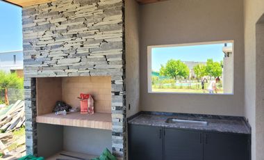Puertos - Acacias | Venta | Casa a estrenar de 5 ambientes en lote interno