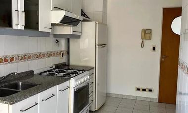Departamento en venta - 2 Dormitorios 2 Baños - 65Mts2 - General San Martín