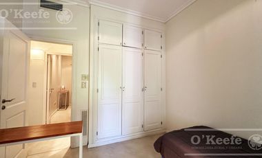 Casa en venta de estilo Moderno de cinco ambientes en  Abril Club de Campo - Apto Credito
