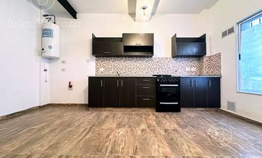 Departamento de 2 ambientes con cochera en venta en Banfield