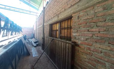 Galpón ubicado en la ciudade de Senillosa, provincia de Neuquén.