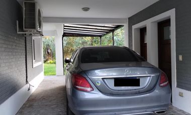 Casa única excelente ubicación impecable estado en 1 lote de 1.080 m²