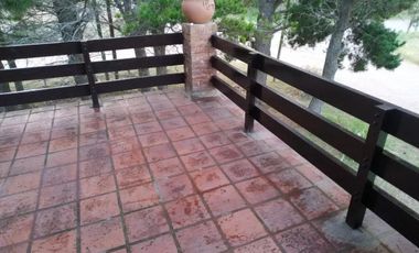 Casa en venta - 3 Dormitorios 1 Baño - 350Mts2 - Ostende
