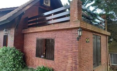 Casa en venta - 3 Dormitorios 1 Baño - 350Mts2 - Ostende