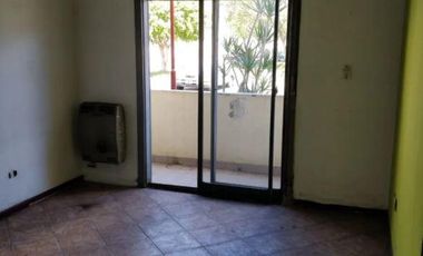 Departamento en venta - 2 dormitorios 1 baño - 60mts2 - Quilmes Oeste