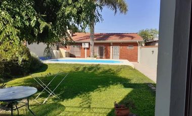 Casa venta - 3 dormitorios 3 baños - 500mts2 totales - Alejandro Korn