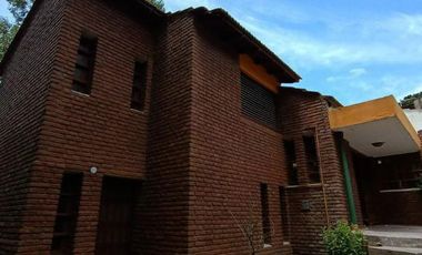 Casa en venta - 3 Dormitorios 2 Baños - Cochera - 600Mts2 - San Bernardo del Tuyú