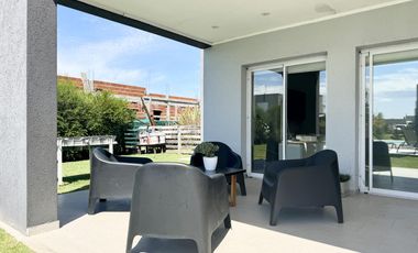 Casa en Venta en La Alameda Canning