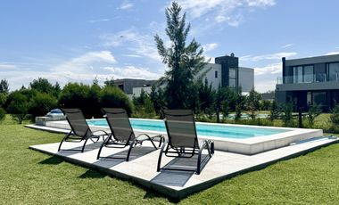 Casa en Venta en La Alameda Canning