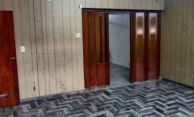 Venta - Casa  4 amb. - Ramos Mejia Sur