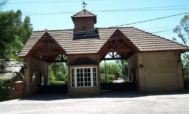 Venta Casa - Los Caracoles- Maschwitz
