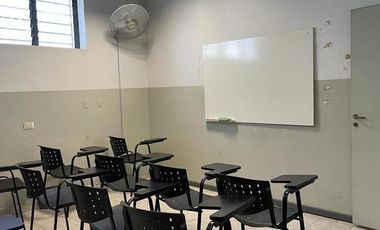 Oficinas con Galpón en VENTA