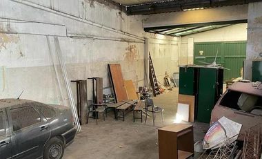 Oficinas con Galpón en VENTA