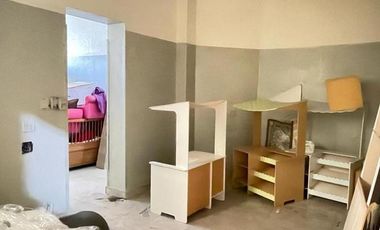 Oficinas con Galpón en VENTA