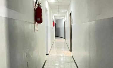 Oficinas con Galpón en VENTA