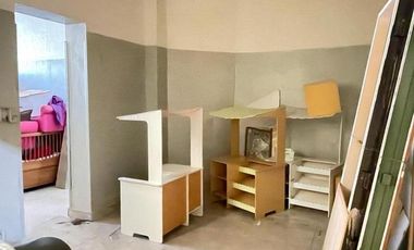 Oficinas con Galpón en VENTA