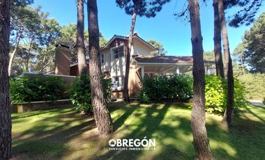 Casa en  alquiler en Pinamar Norte para 7 personas a 500 mts del mar
