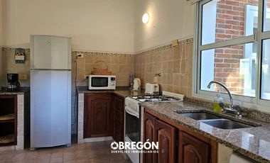 Casa en  alquiler en Pinamar Norte para 7 personas a 500 mts del mar