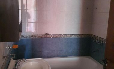 Local con vivienda en Lomas de Zamora
