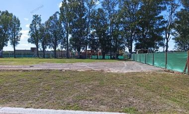 RBS. EN OPORTUNIDAD HERMOSO LOTE EN BARRIO SANTA ELISA I, PILAR DEL ESTE