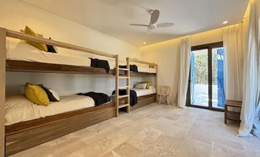 Casa en Alquiler - Maritimo III Lote 136 de Costa Esmeralda - Camino privado hasta la playa