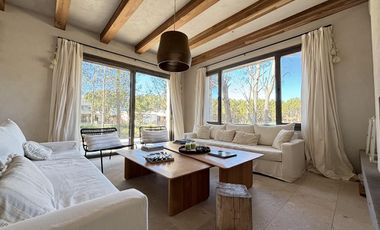 Casa en Alquiler - Maritimo III Lote 136 de Costa Esmeralda - Camino privado hasta la playa