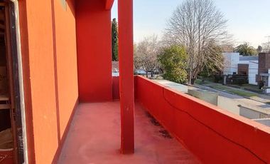 Local comercial en venta - 850mts2 - City Bell, La Plata