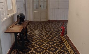 Casa en venta - 3 dormitorios 1 baño - 450mts2 - Ensenada