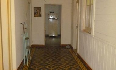 Casa en venta - 3 dormitorios 1 baño - 450mts2 - Ensenada