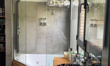 Casa en venta - 3 dormitorios 3 baños - Cochera - 250mts2 - Temperley
